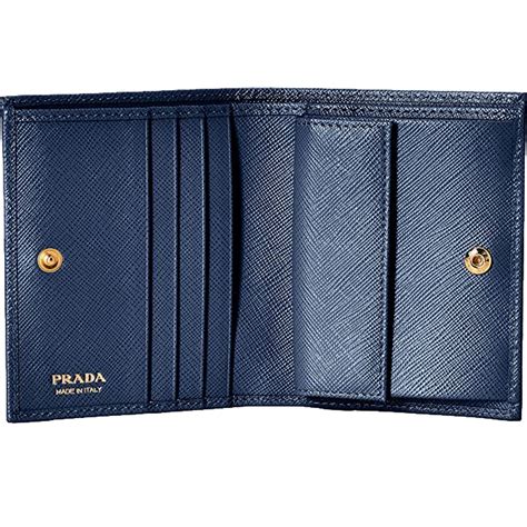 prada saffiano baltico